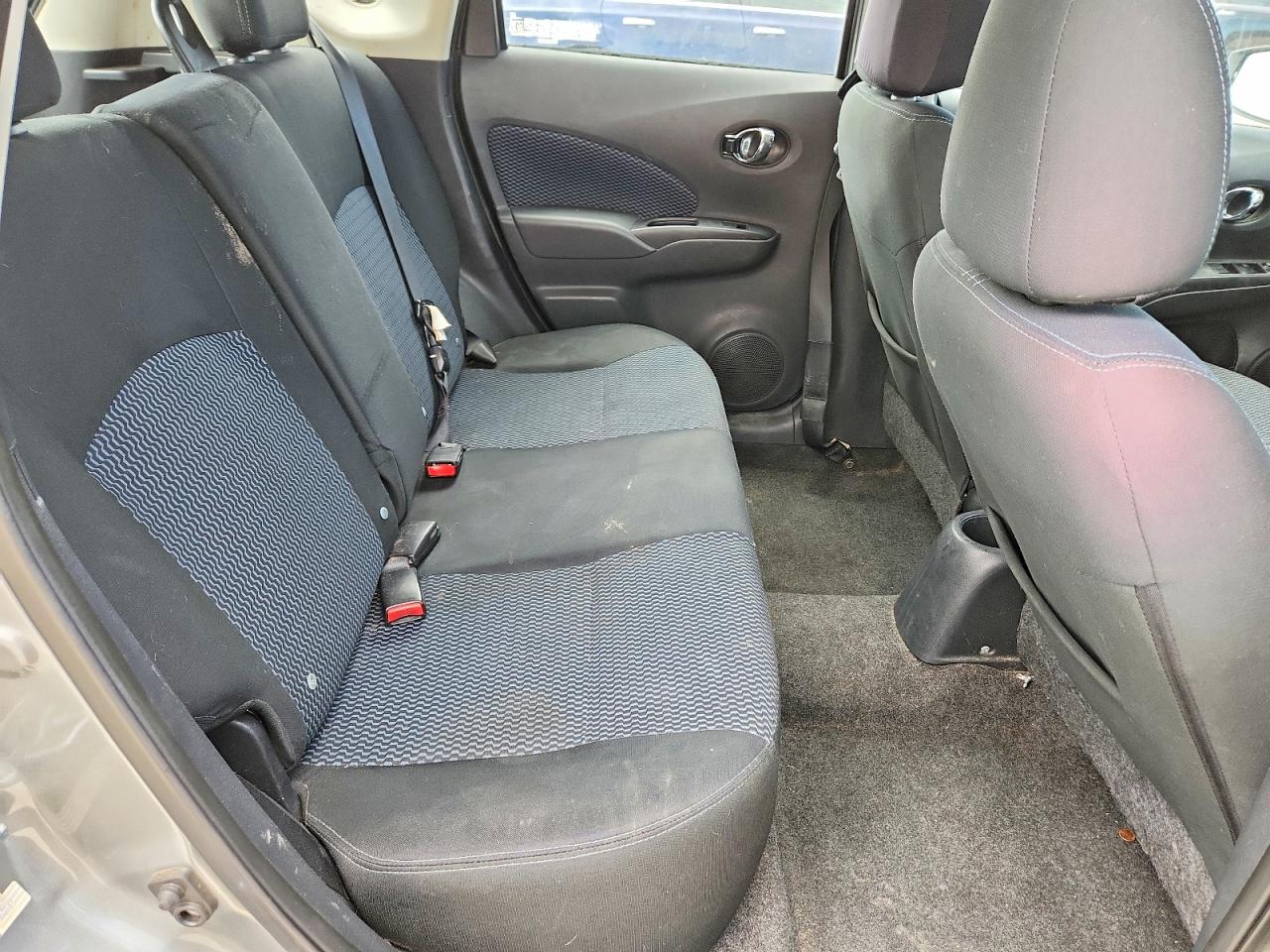 Nissan Versa Sv