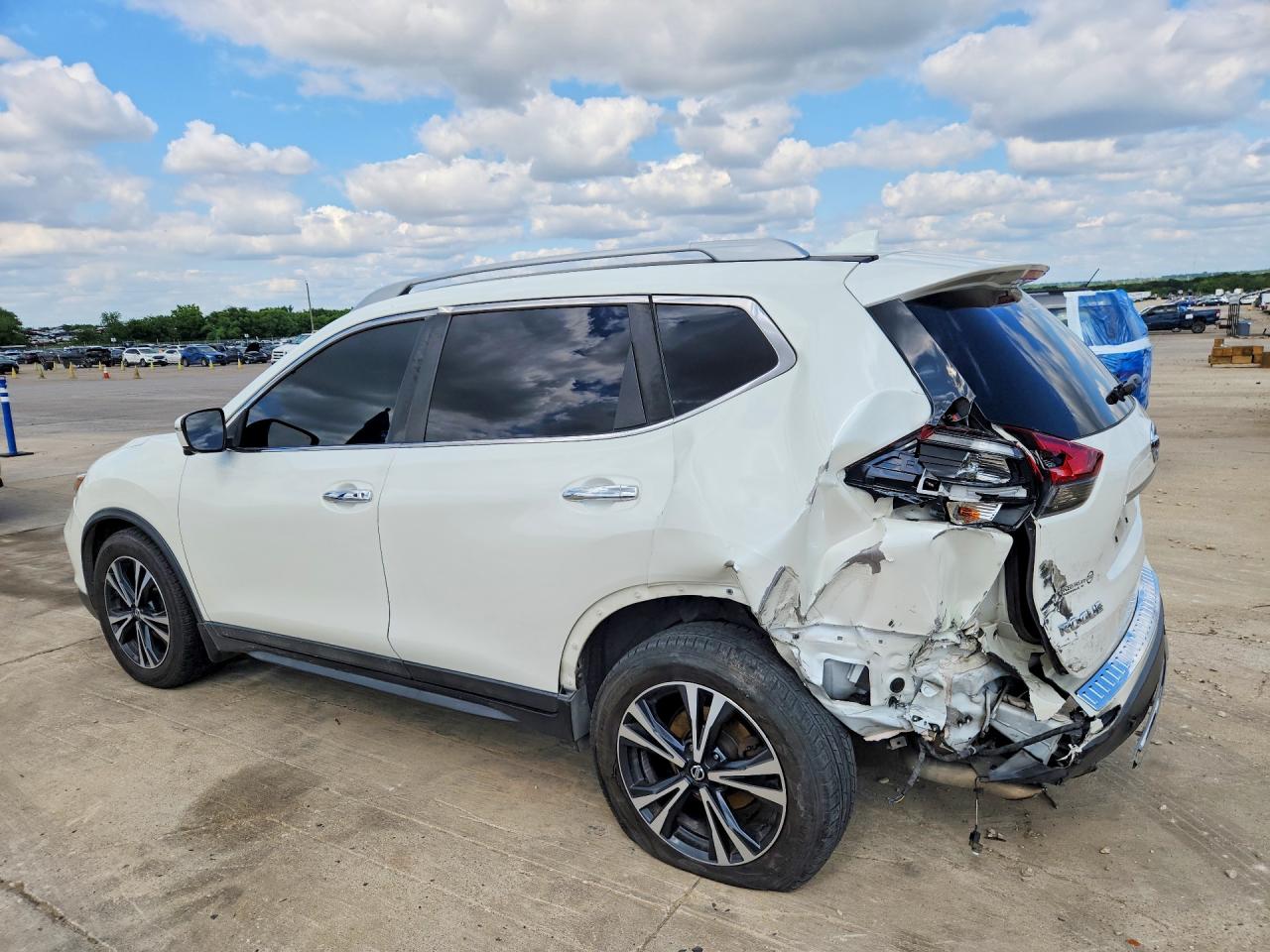 Nissan Rogue Sv