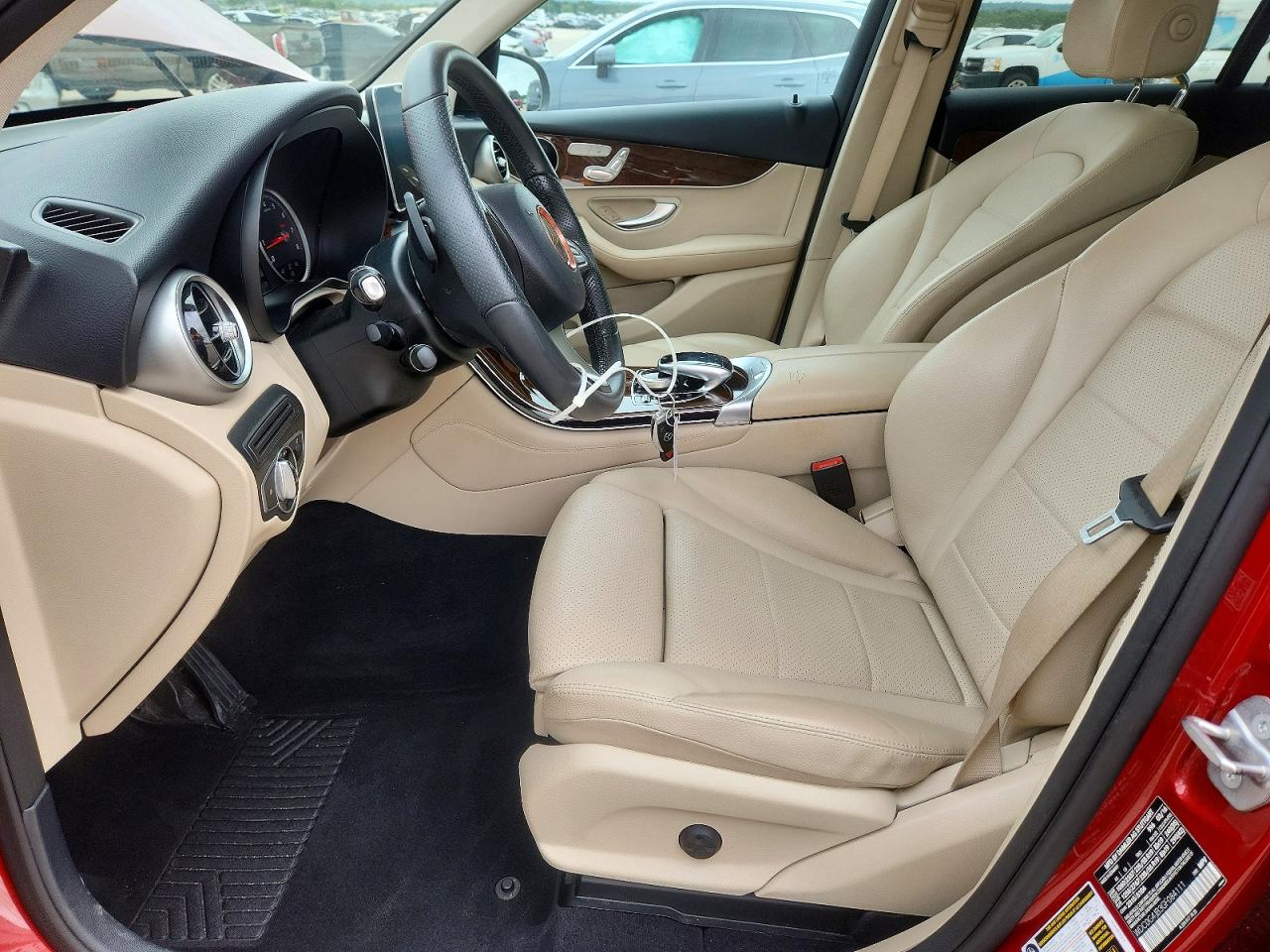 Mercedes-Benz GLC 300