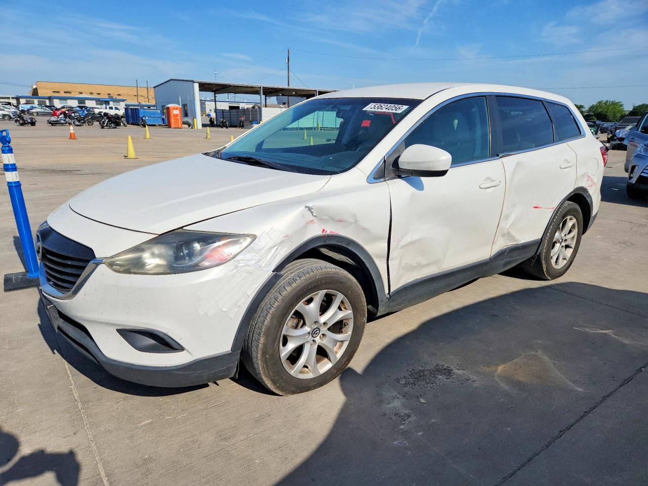 Salvage Mazda Cx Image