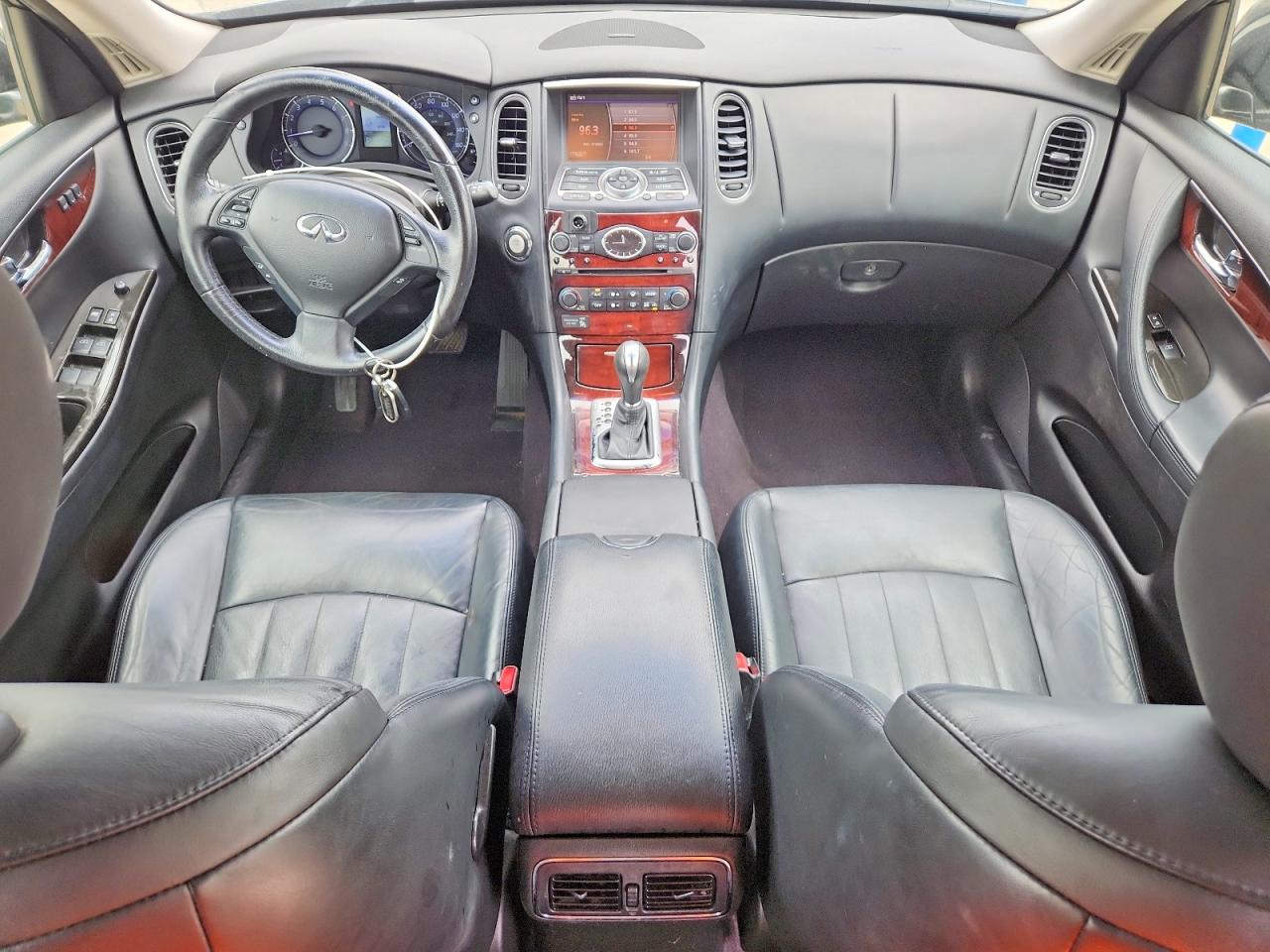 INFINITI Qx Base