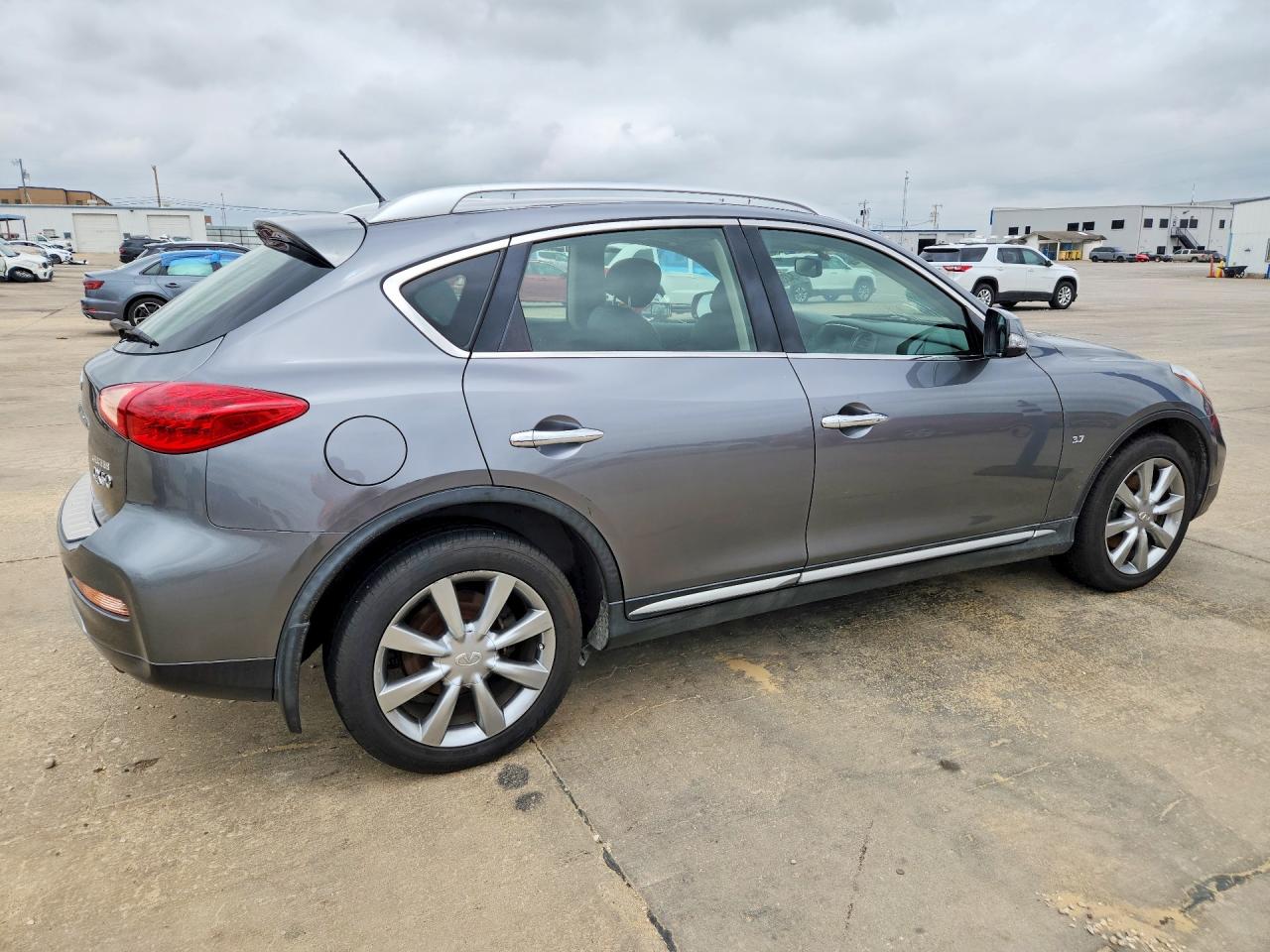 INFINITI Qx Base