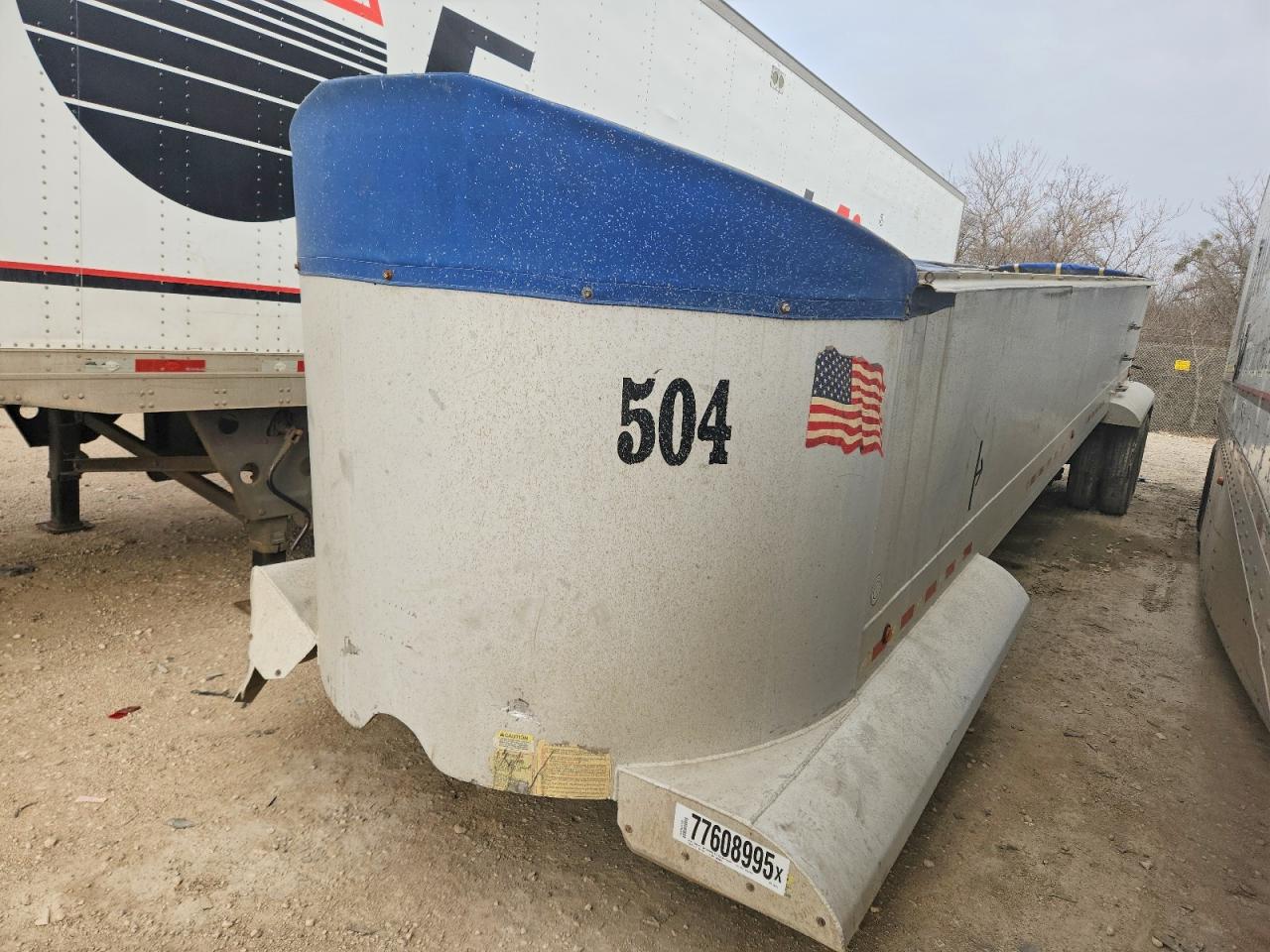 Vantage Semi Trail