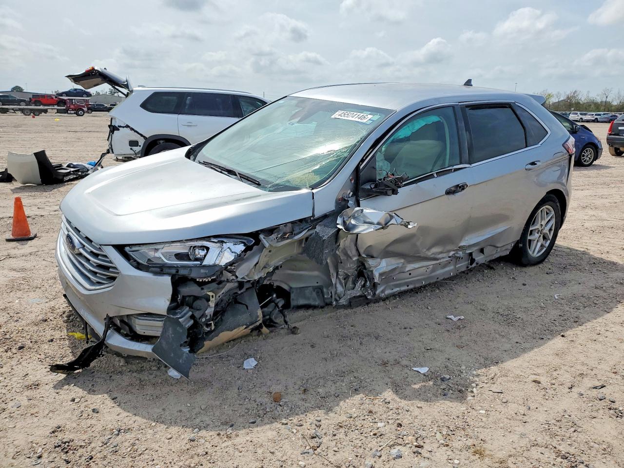 Salvage Ford Edge Image