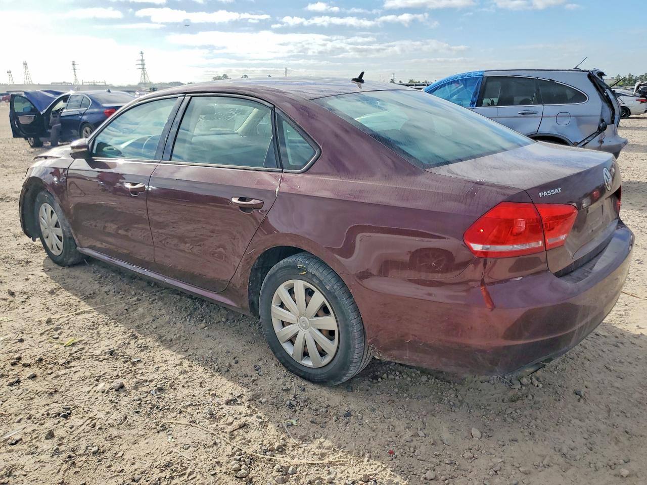 Volkswagen Passat S