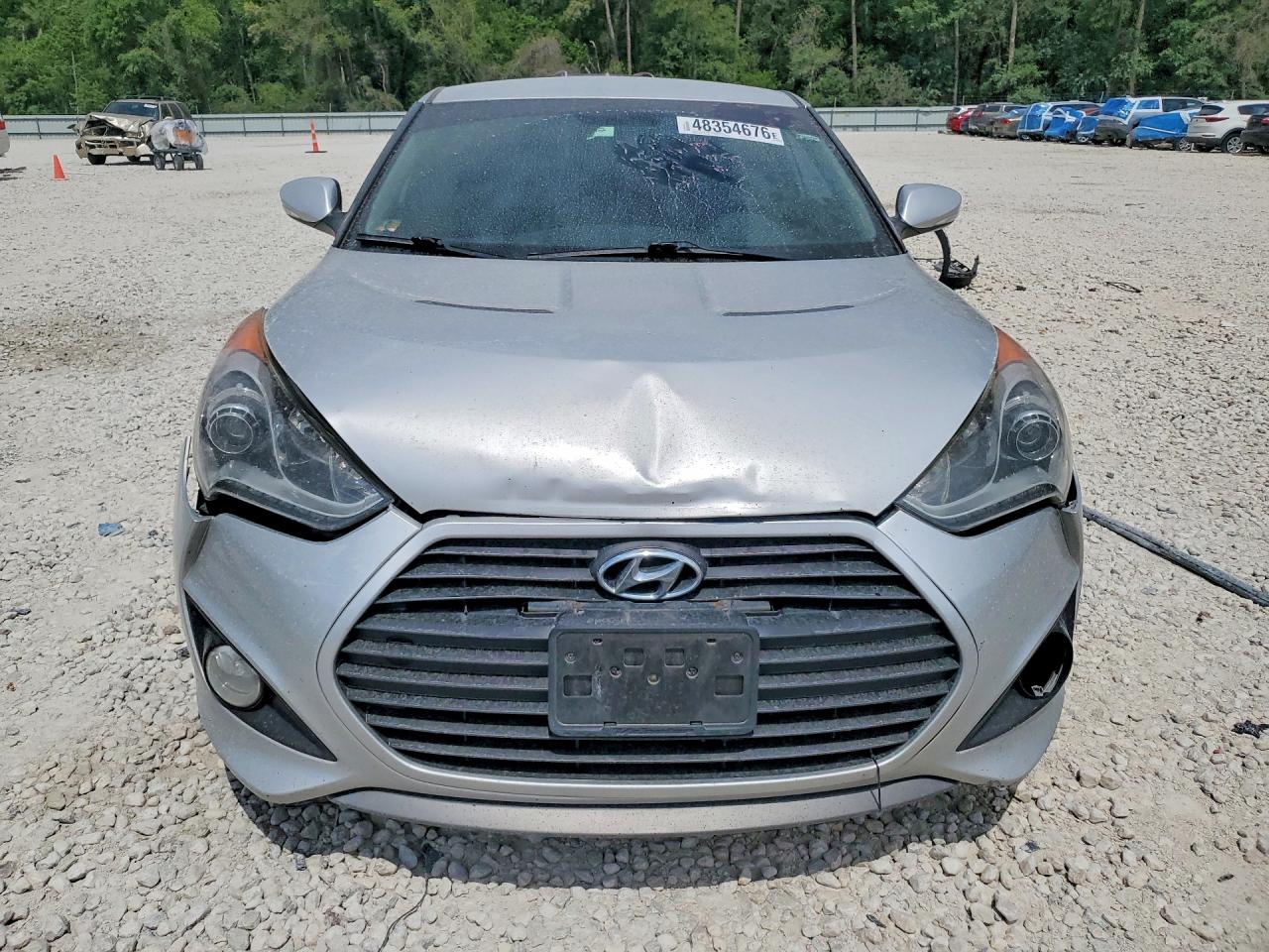Hyundai VELOSTER Turbo