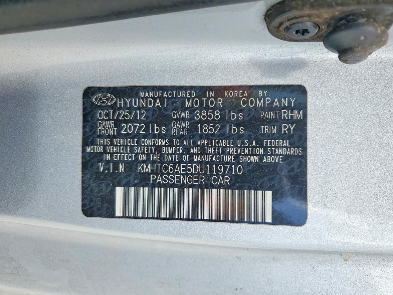 Hyundai VELOSTER Turbo
