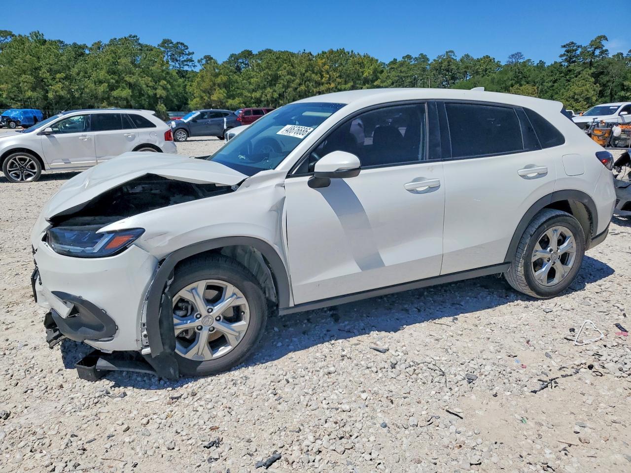 Salvage Honda HR-V Image