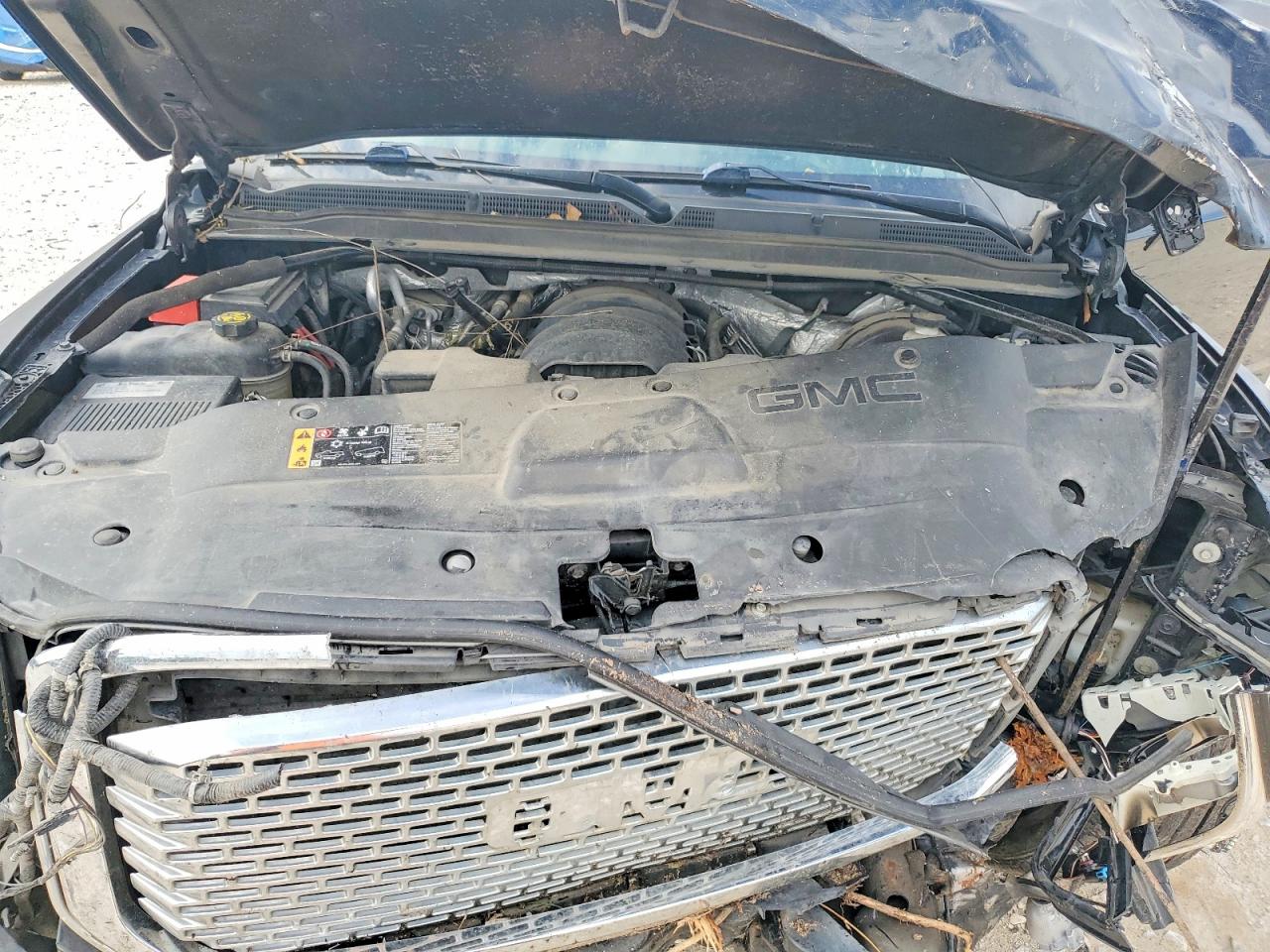 GMC Yukon Slt