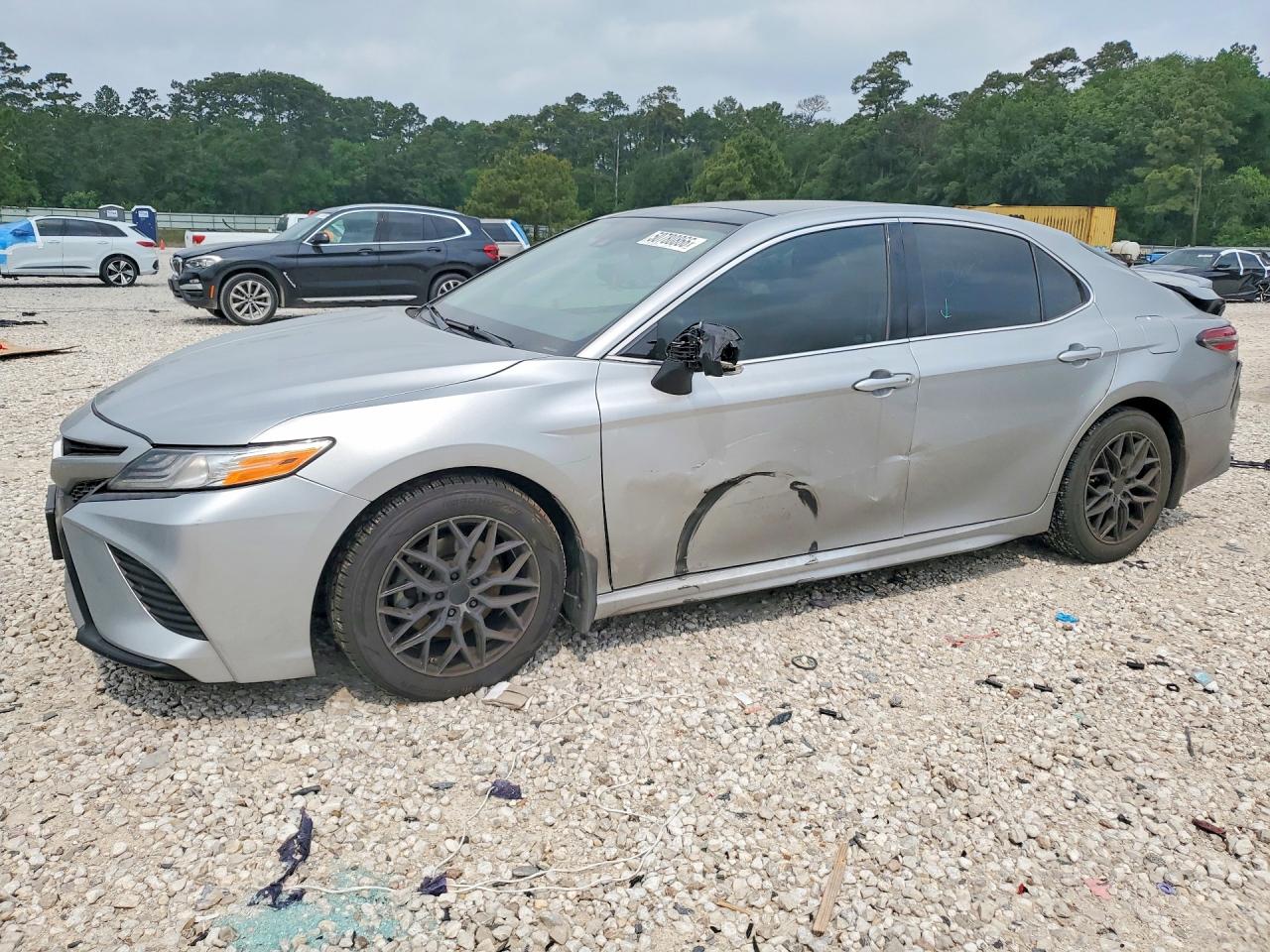 Salvage Toyota Camry Image