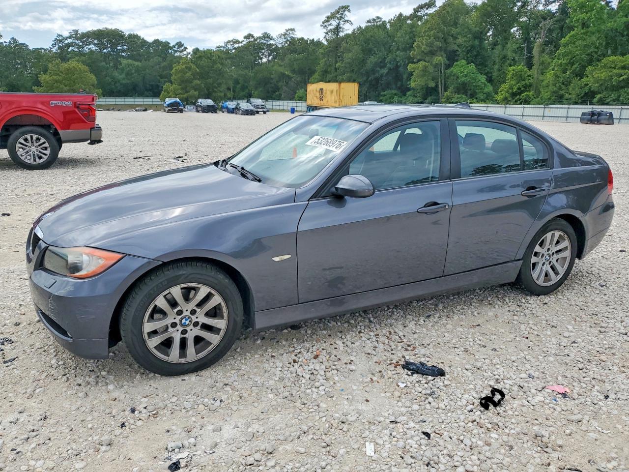 Salvage BMW 3 Series Image