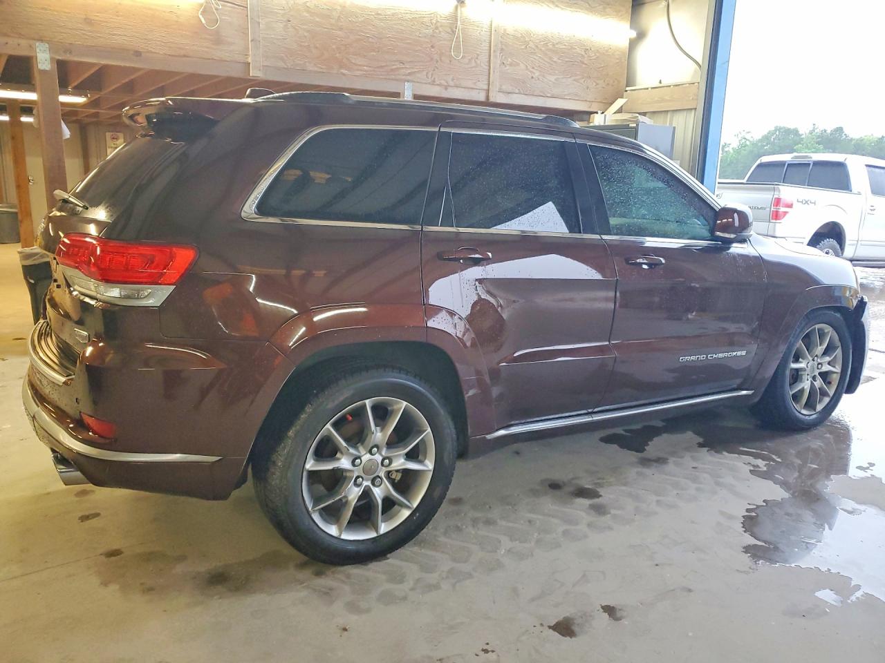 Jeep Grand Cherokee Summit