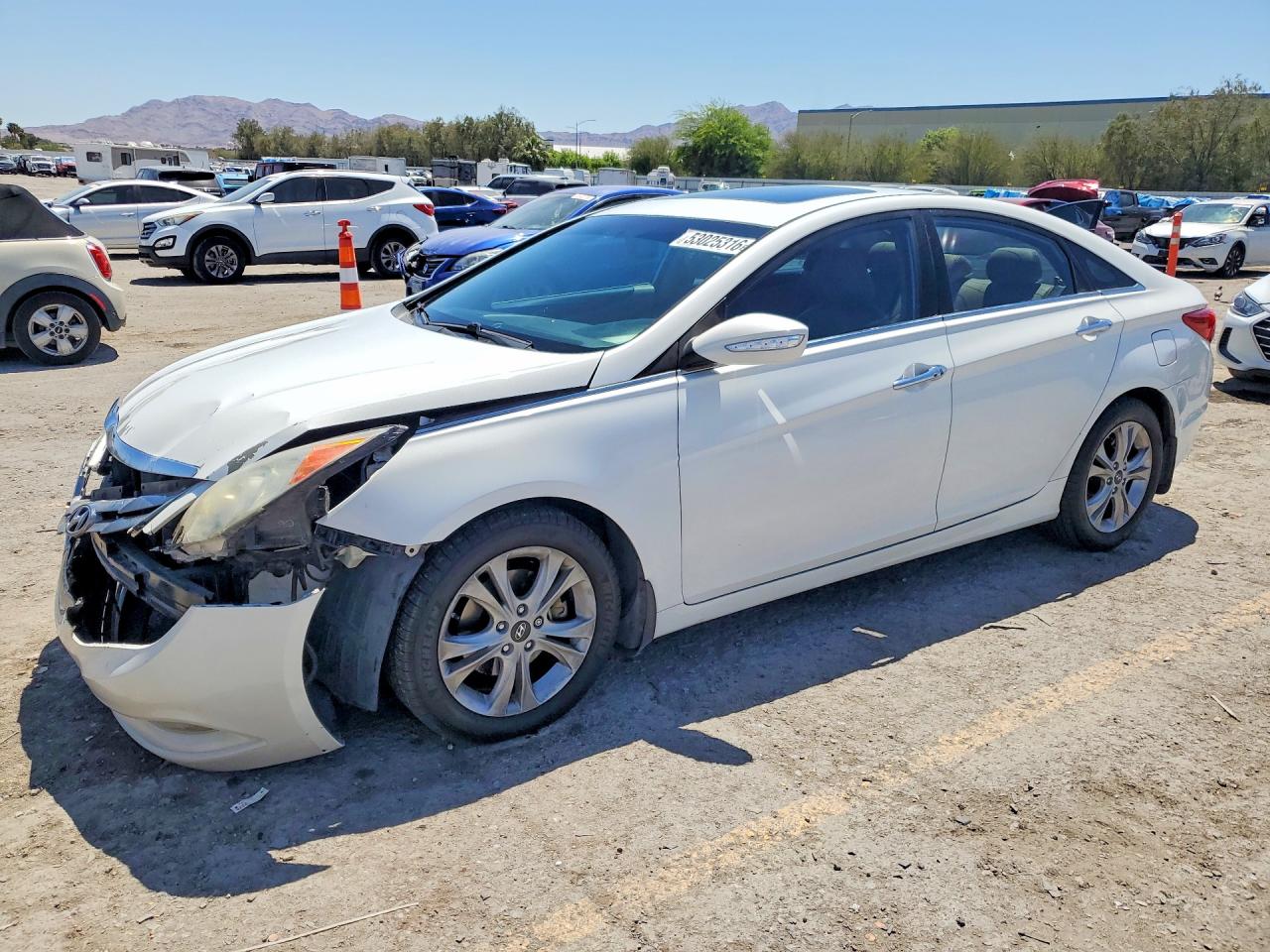 Salvage Hyundai SONATA Image