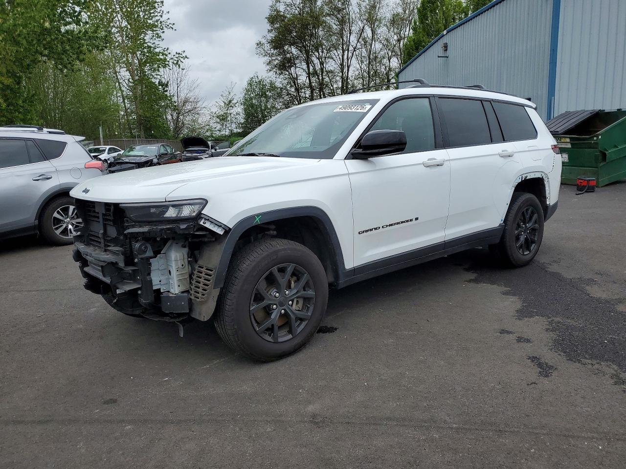 Salvage Jeep Grand Cherokee Image