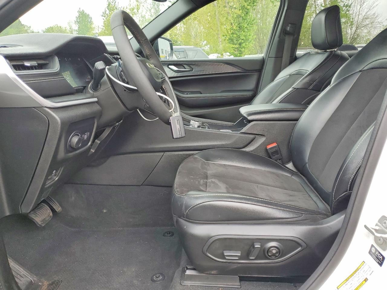 Jeep Grand Cherokee L Laredo