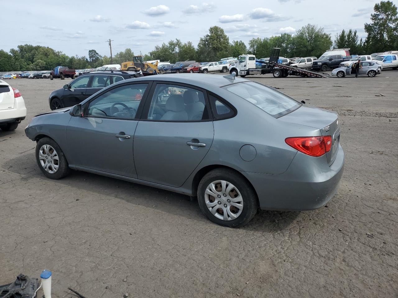 Hyundai ELANTRA Blue