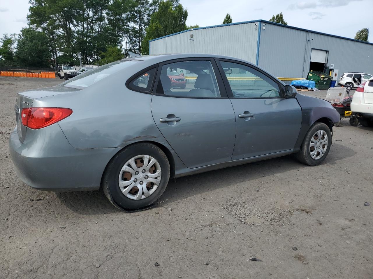 Hyundai ELANTRA Blue