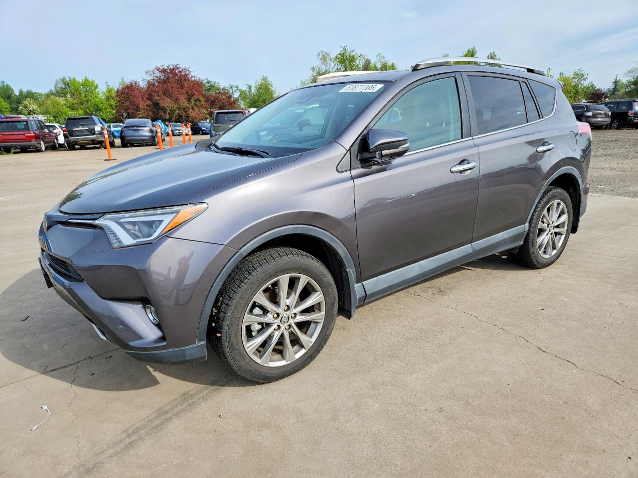Salvage Toyota RAV4 Image