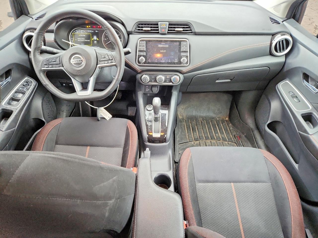 Nissan Versa Sr