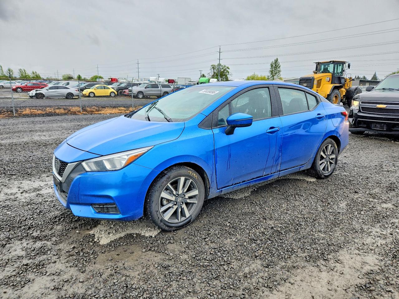 Salvage Nissan Versa Image