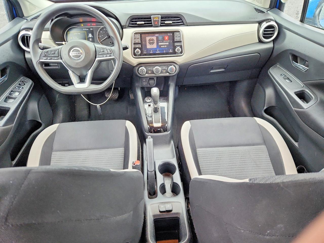 Nissan Versa Sv