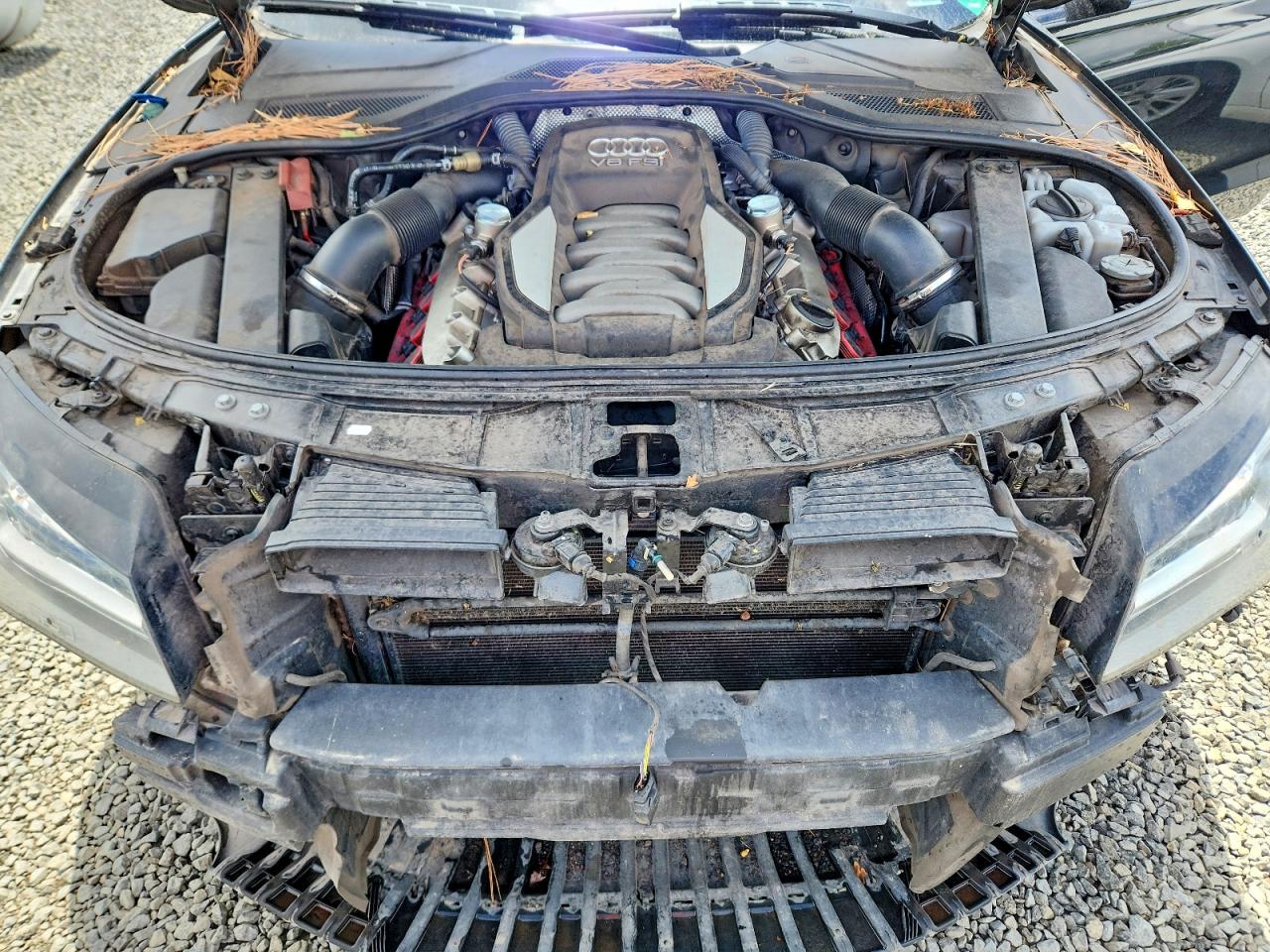 Audi A8 L Quattro
