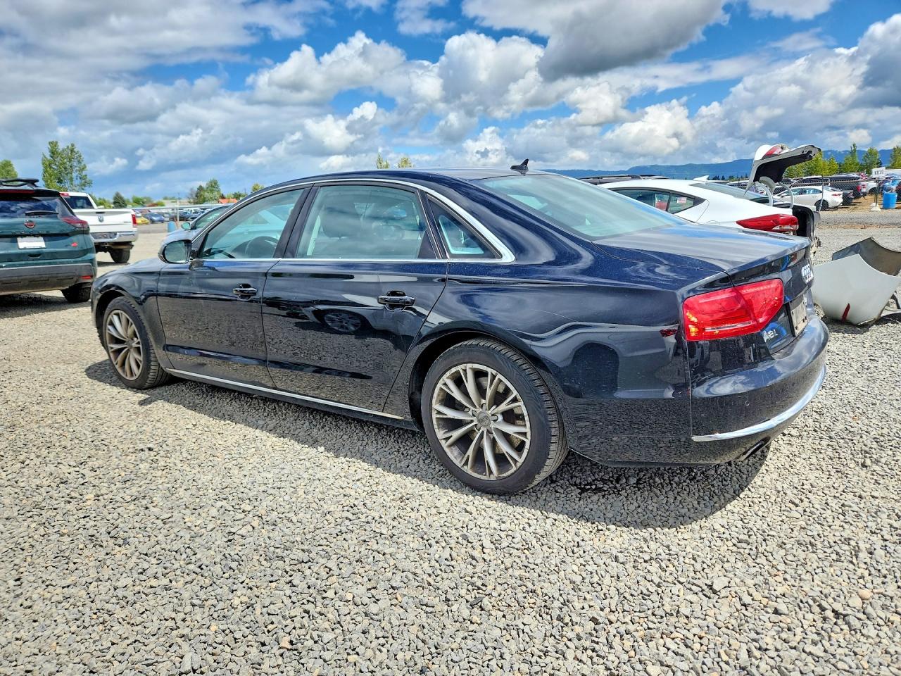 Audi A8 L Quattro