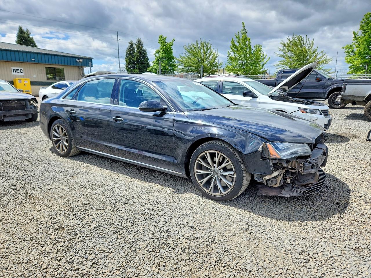 Audi A8 L Quattro