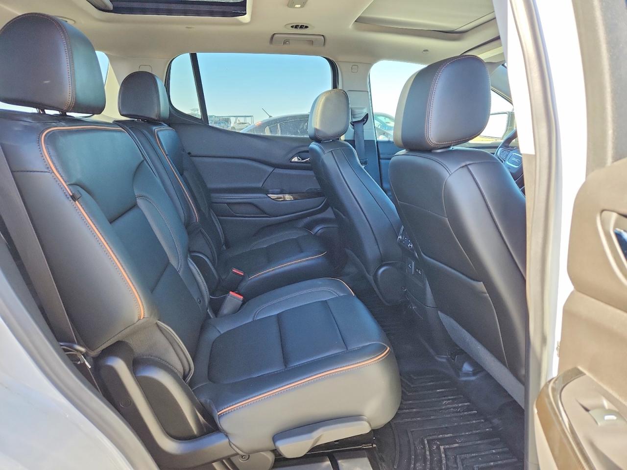 GMC Acadia