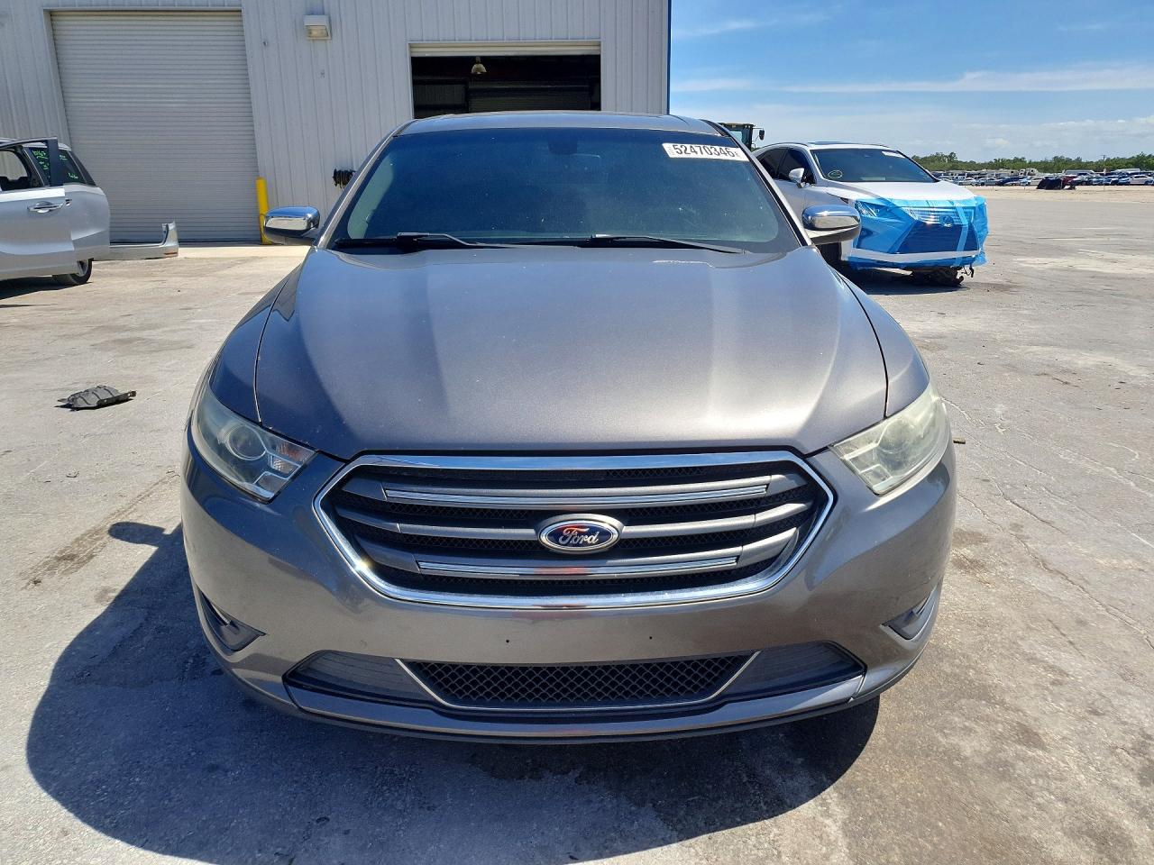 Ford Taurus Limited