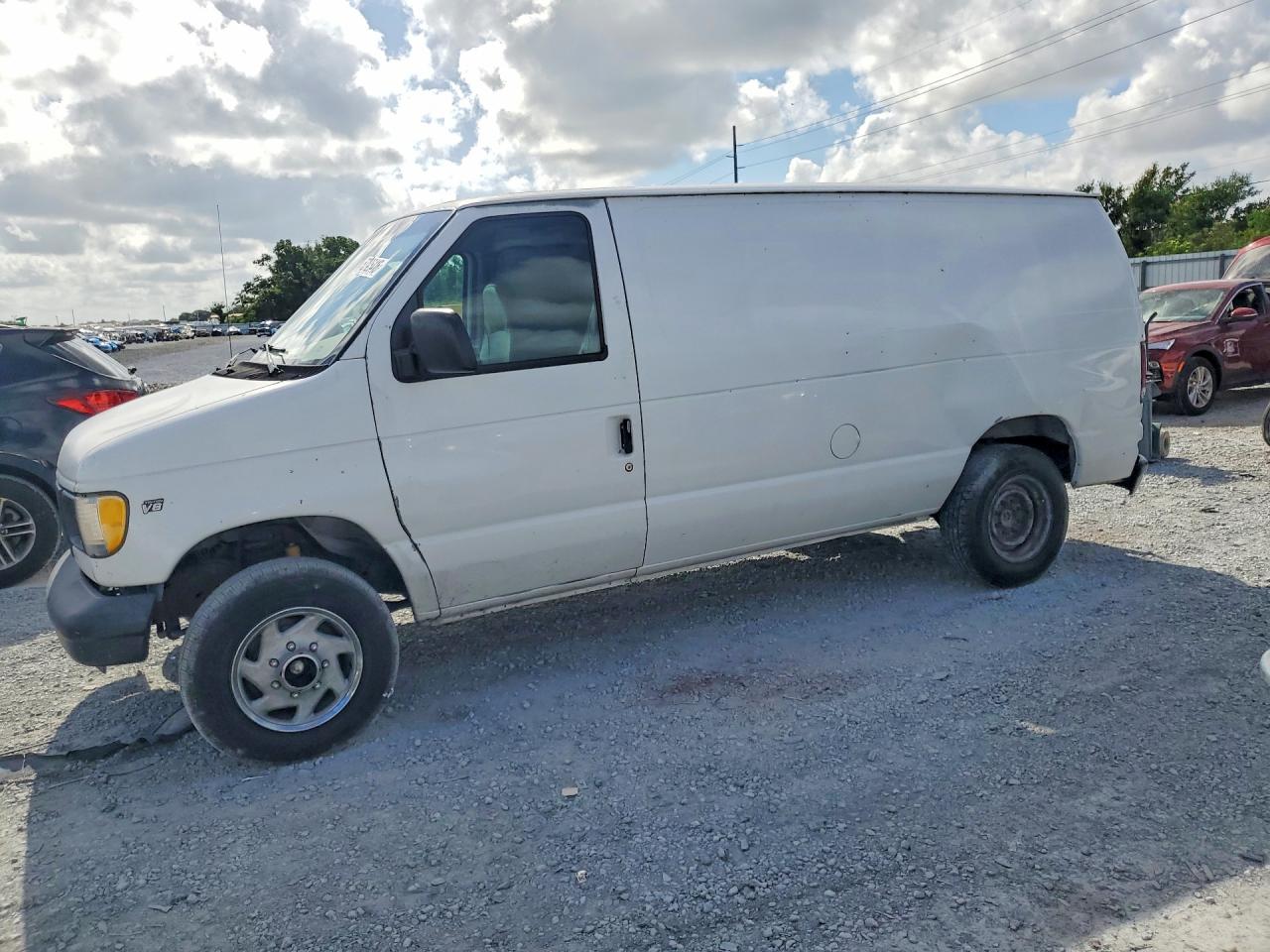 Salvage Ford Econoline Image