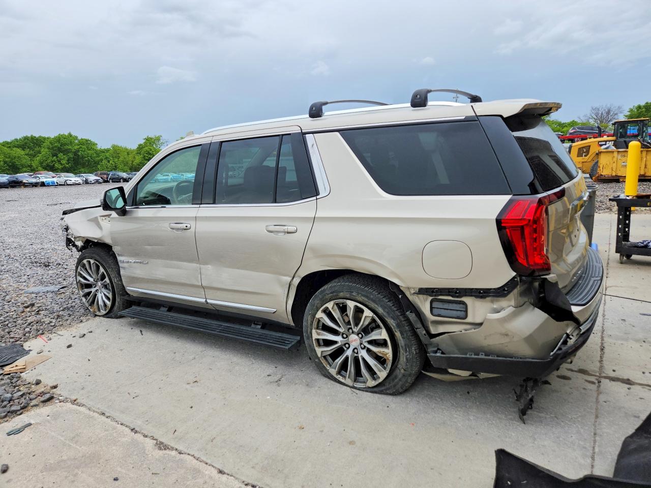 GMC Yukon Denali