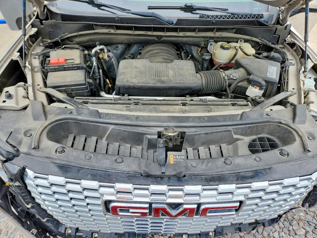 GMC Yukon Denali