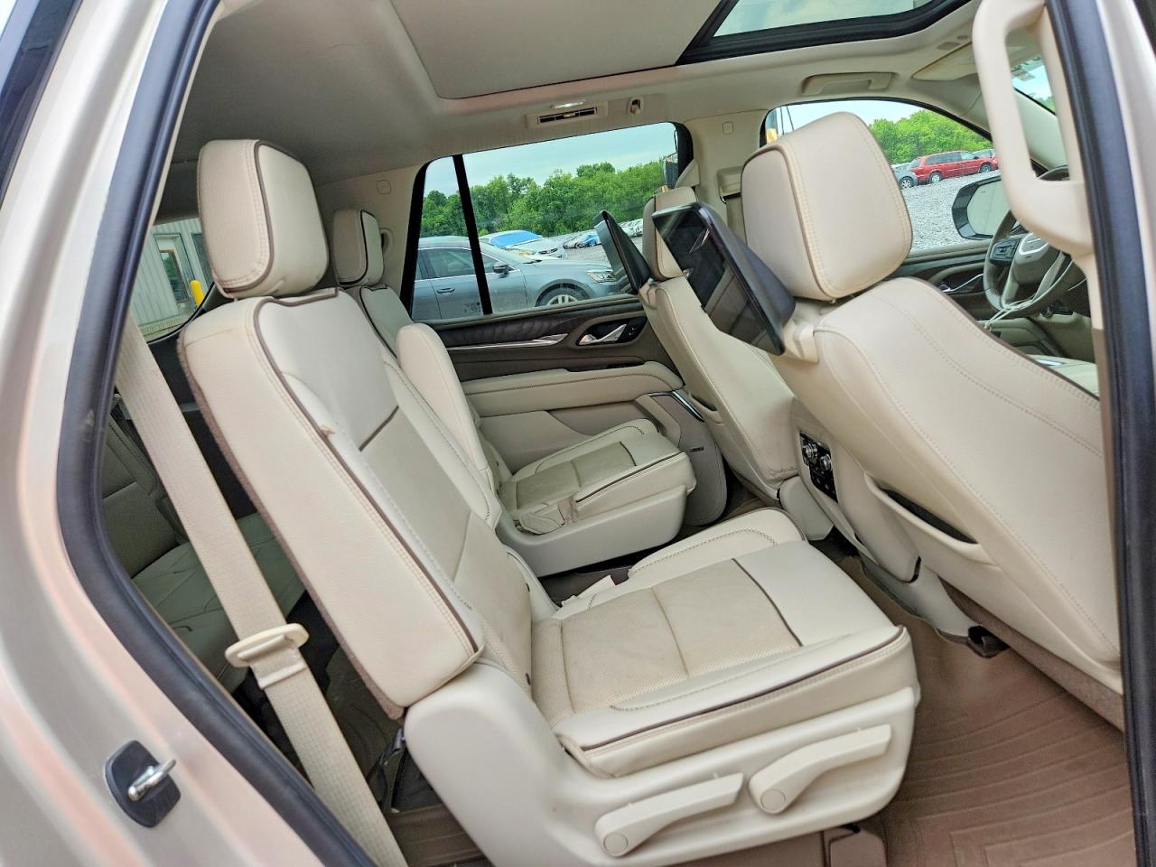 GMC Yukon Denali