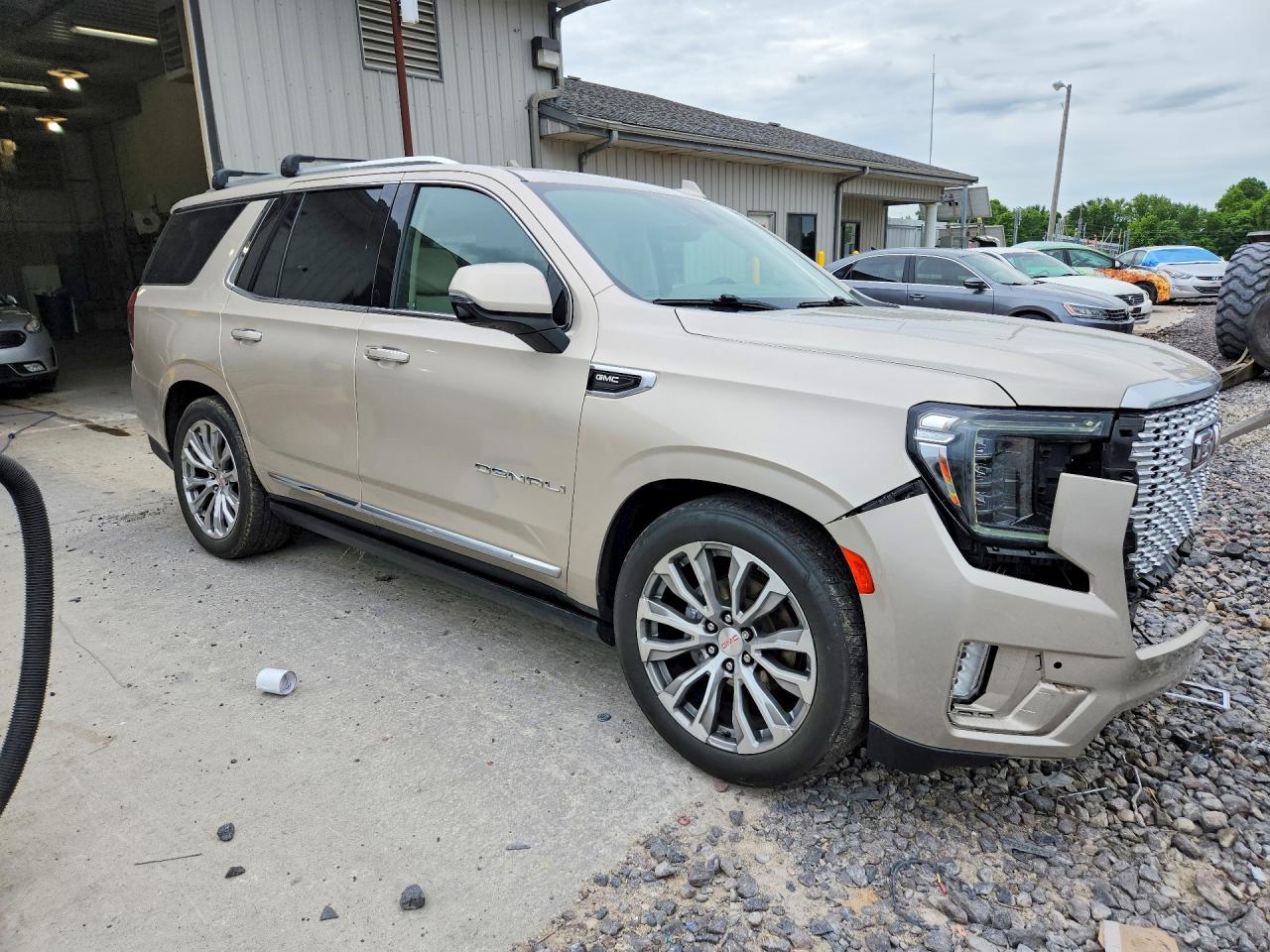 GMC Yukon Denali