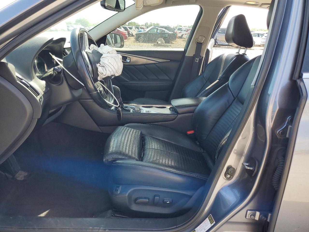 INFINITI Q50 3.0t S 3.0t Sport