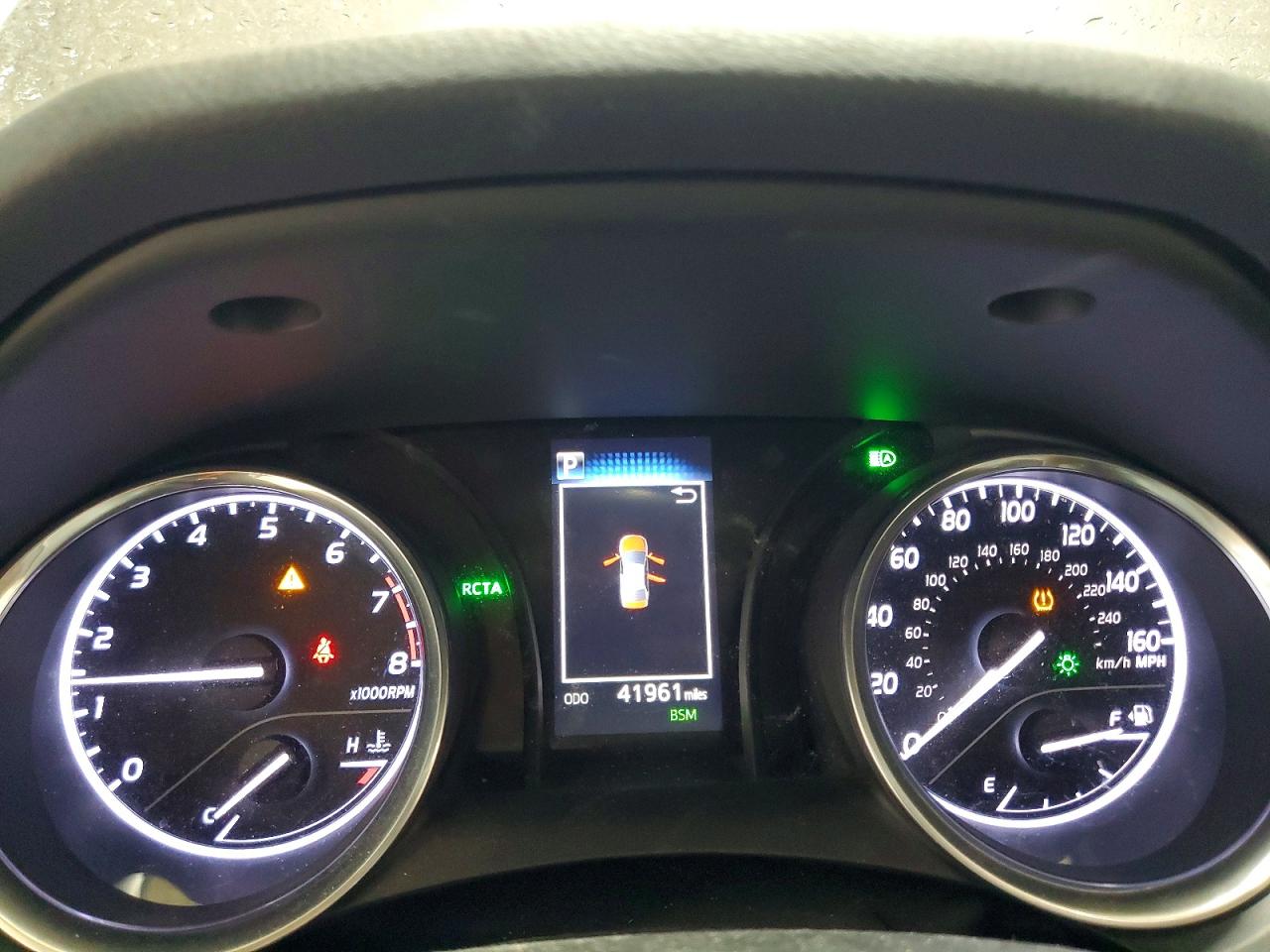 Toyota Camry Se