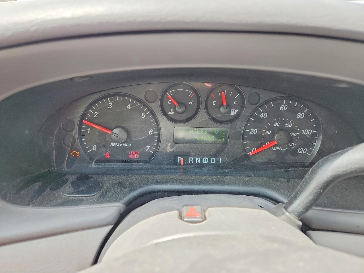 Ford Taurus Se