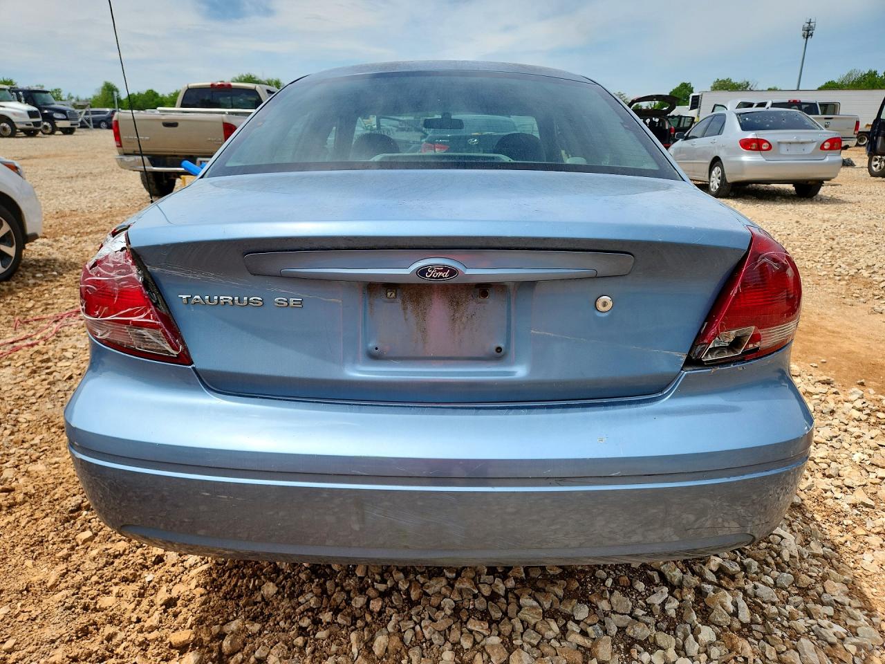 Ford Taurus Se