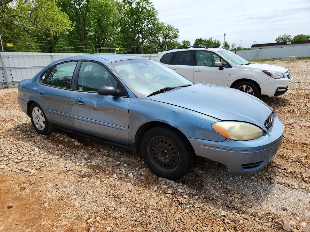 Ford Taurus Se