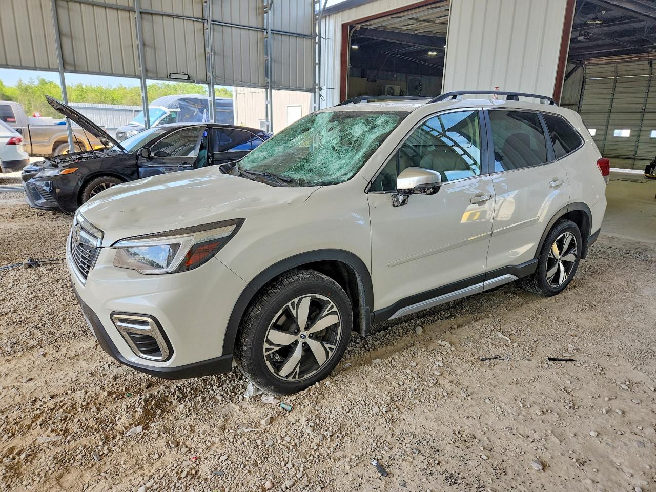 Salvage Subaru Forester Image