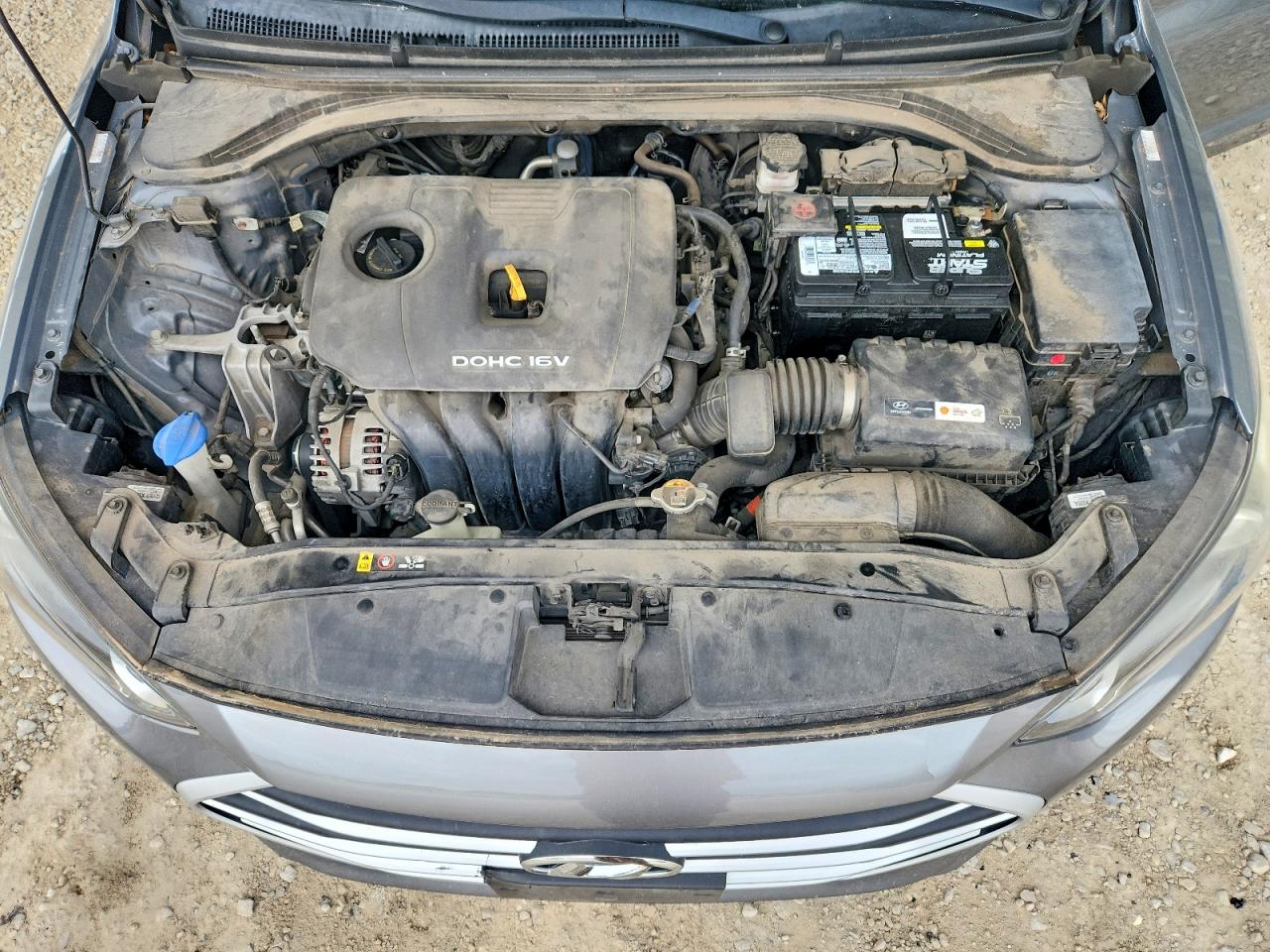 Hyundai ELANTRA Sel