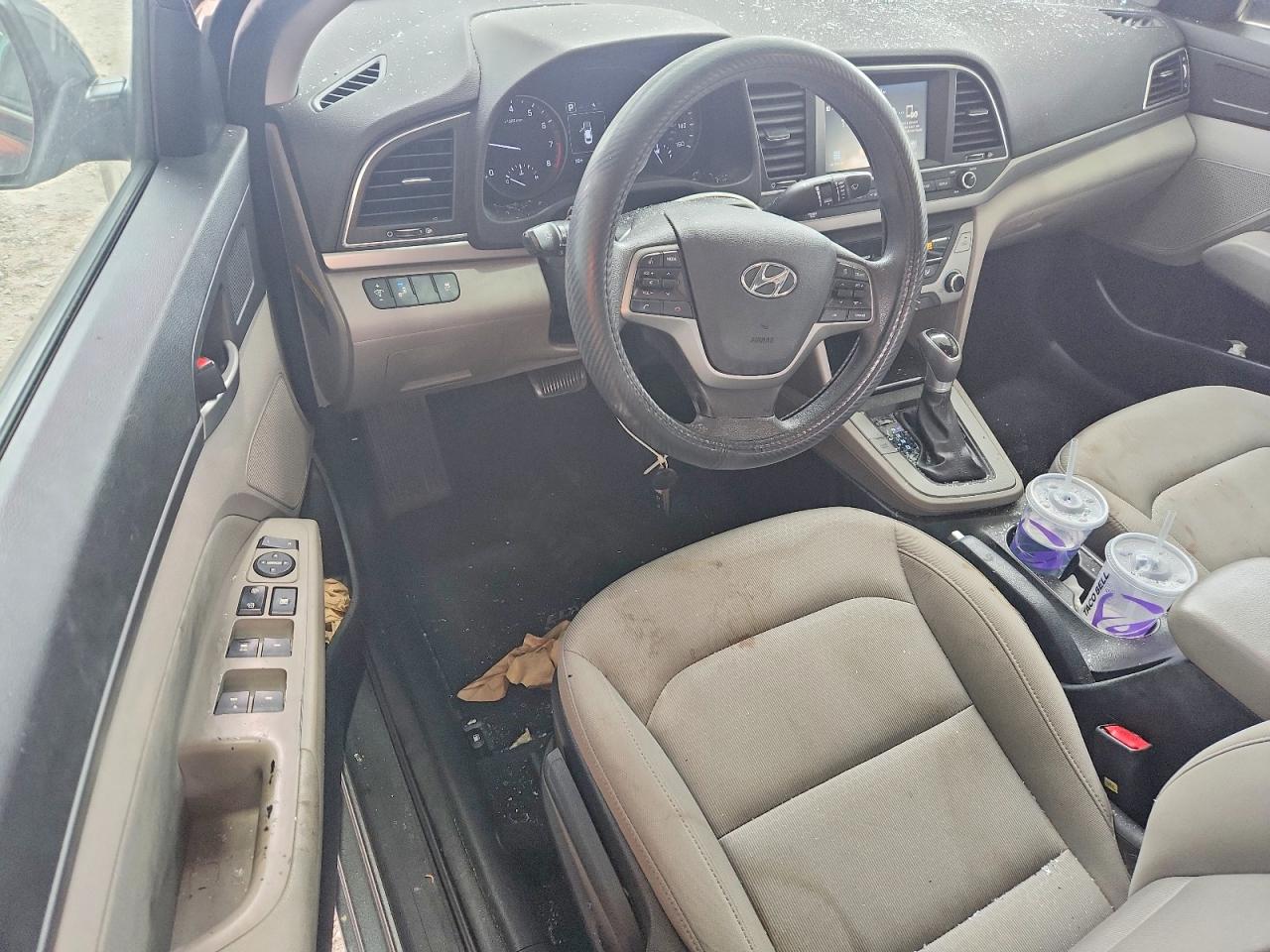 Hyundai ELANTRA Sel