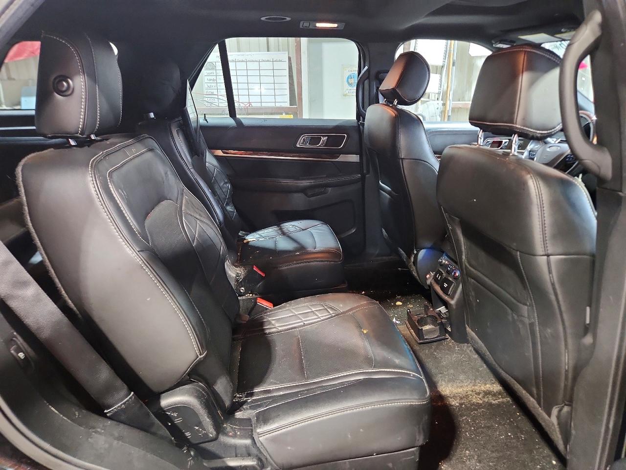 Ford Explorer Platinum
