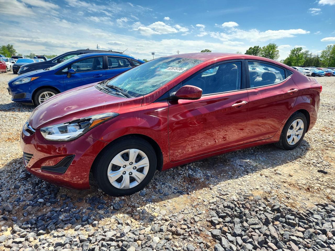 Salvage Hyundai ELANTRA Image