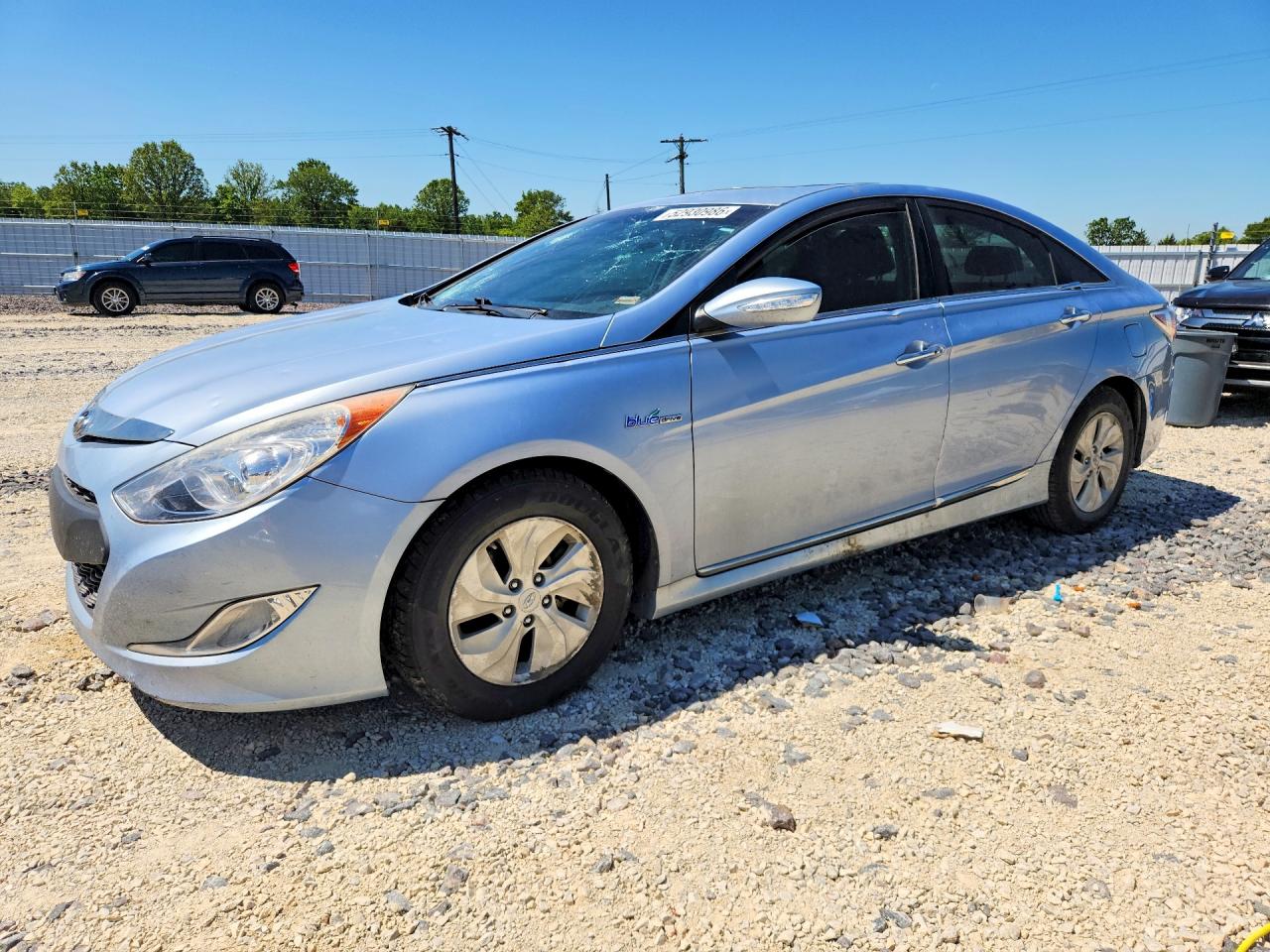 Salvage Hyundai SONATA Image