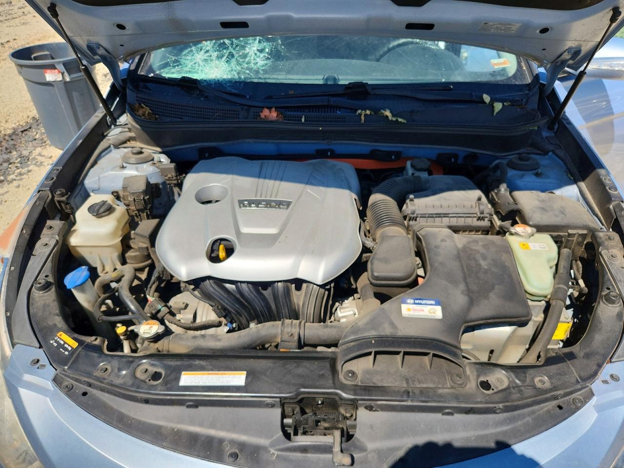 Hyundai SONATA Hybrid