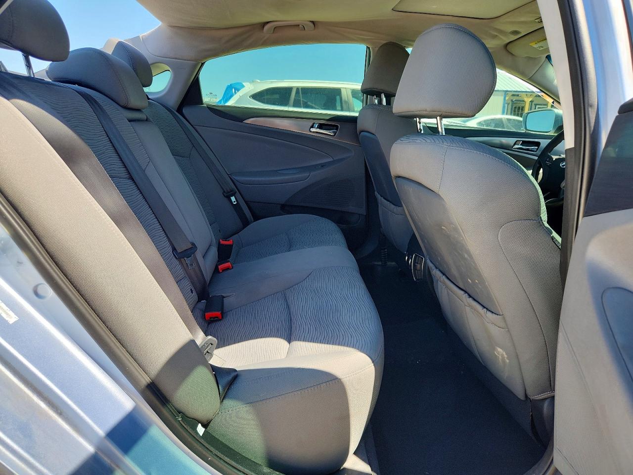 Hyundai SONATA Hybrid