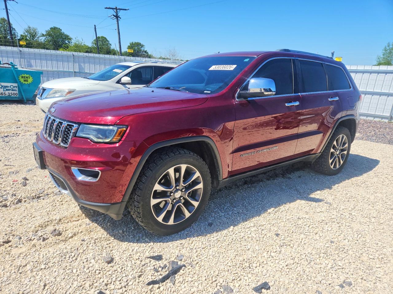 Salvage Jeep Cherokee Image