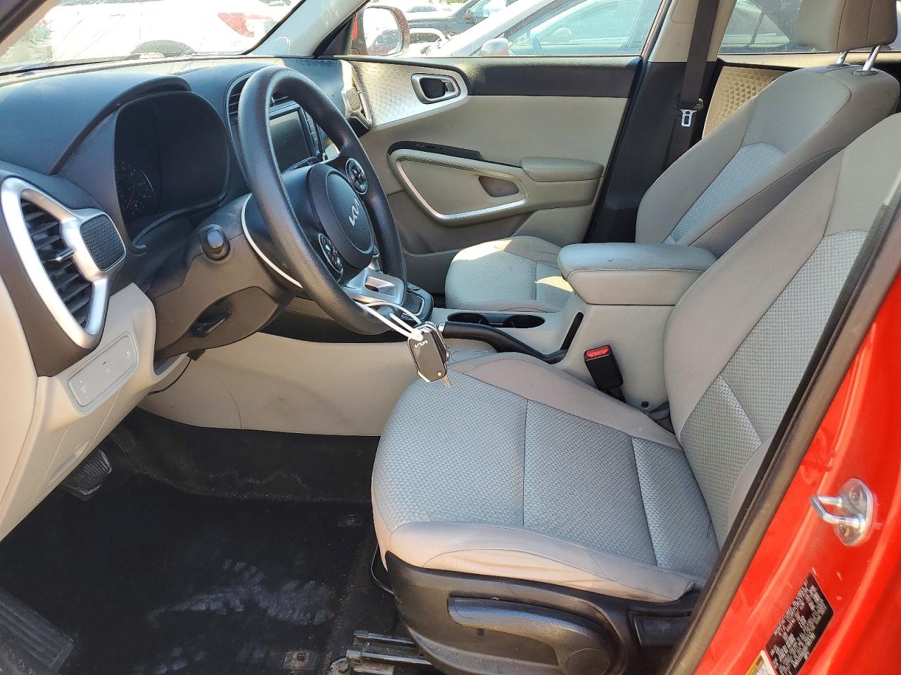 Kia Soul Lx
